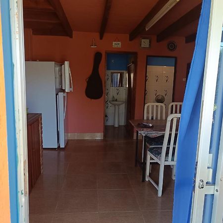 Hostel Lo De Milton Barra de Valizas Exteriör bild