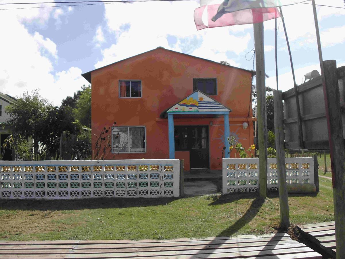 Hostel Lo De Milton Barra de Valizas Exteriör bild