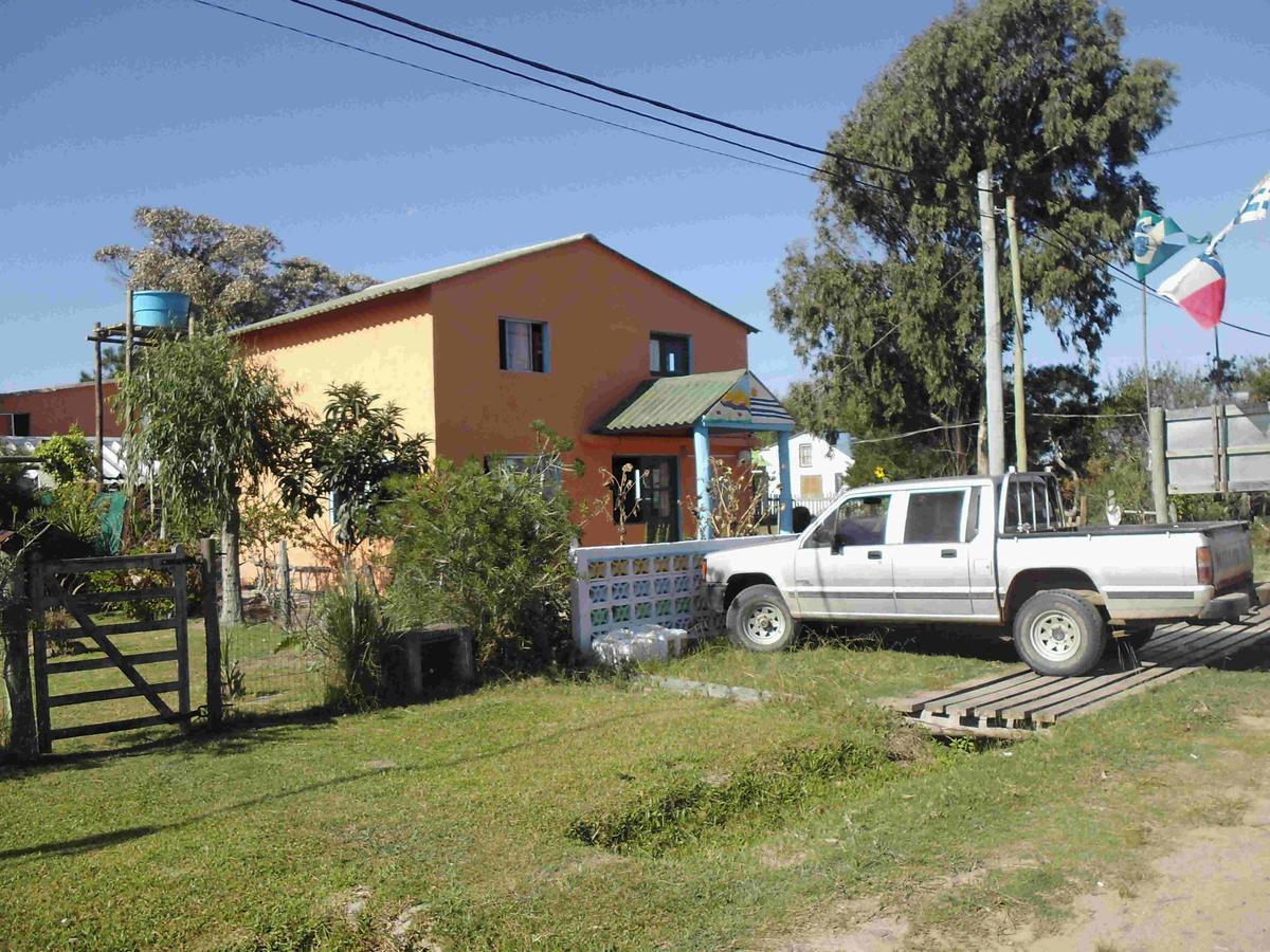 Hostel Lo De Milton Barra de Valizas Exteriör bild